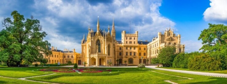 To nejlepší z jižní Moravy – vydejte se s námi za vínem, folklorem i památkami