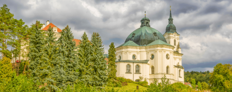 Objevte to NEJ z Česka: 10 NEJpoutavějších kostnic a hrobek