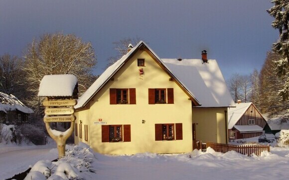 Zimní dovolená v Orlických horách - Orlické hory 2023 - Dům s apartmány Sedloňov