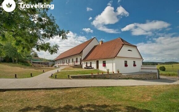 Ubytování na Šumavě v lednu 2024 - Rekreační zařízení zámku Strážovice