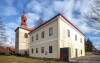 Fara pod Milešovkou, Velemín, České středohoří
