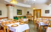 V restauraci si pochutnáte, Penzion Agrothermal Bešeňová