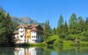 Hotel Miralago pri jazere v talianskych Dolomitoch