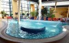 Navštívte zážitkové bazény, relaxačný bazén, vodopád a saunový svet