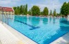 Termálne kúpele Brigetio, vonkajšie bazény, Komárom Maďarsko
