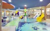 Děti se mohou vyřádit v zážitkových bazénech