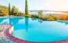 Vila má i svůj bazén ve kterém můžete relaxovat