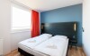 Modernc szobák, vidám kiegészítőkkel, Hotel A&O Praha Rhea