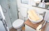 Koupelna ve Family lux mobile home v Big Bear Resortu