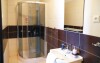 Koupelna u pokoje v Hotelu Rezident *** Turčianske Teplice