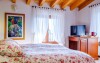 Pokoj Romantic, Hotel Tre Punte ***, Lago di Garda, Itálie