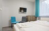 Budete ubytováni v moderně zařízených a komfortních pokojích
