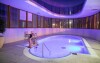 Bazén s masážními tryskami ve wellness Hotelu Sladovna ****