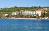 A Hotel Posejdon *** közvetlenül a tengerparton található
