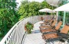 Relaxujte na sluneční terase či v klidové zóně