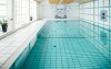 Užijte si luxusní wellness s bazénem a saunou