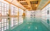 Užijte si luxusní wellness s bazénem a saunou