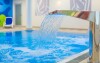 V rámci hotelového wellness je aj zážitkový bazén