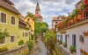 Krásne UNESCO mesto Český Krumlov je čo by kameňom dohodil