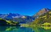 Alpy jsou známé pro svá křišťálově čistá jezera