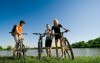 Jazdenie okolo jazier na bicykloch Vás zabaví na celý deň