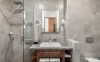 Moderní koupelna pokoje Standard, Sirius Hotel ****