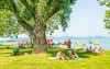 Užite si kúpanie, vodné športy či plavby na jazere Balaton