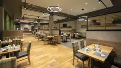 Restaurace, Hotel Kedi Papenburg **, Dolní Sasko, Německo
