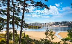 Rab sziget: Nyaralás a Sahara & Rab Hotel by Valamar ***-ban félpanzióval, gyermekeknek ingyen