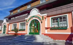 Osztrák-Alpok: Pihenés a Hotel Tauplitzerhof ***-ban reggelivel/félpanzióval, szaunával és kedvezménykártyával
