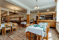 Étterem, Hotel Heľpa, Alacsony-Tátra, Szlovákia
