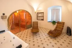 Wellness, Fara pod Milešovkou, Velemín, Czeska Wyżyna Centralna