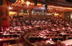 Moulin Rouge v Paříži 