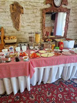 Reggeli, Holló panzió, Ždiar, Belianske Tatras, Szlovákia