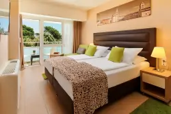 Prémium szoba, Hotel Pinija ****, Horvátország