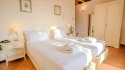 Dvojlůžkový pokoj, Relais Corte Cavalli ****, Ponti sul Mincio, Itálie