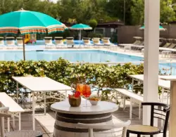Bar pri bazéne, Camping Classe Village, Lido di Dante, Ravenna (RA), Taliansko