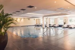 Beltéri medence, Alpenpalace Luxury Hideaway & Spa Retreat *****, Ahrntal