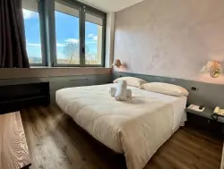 Izba, Hotel Alfieri ***, Sirmione, Taliansko 