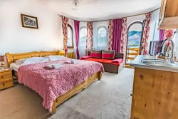 Hotelový pokoj, Komplex Górski Pałacyk ***, Kościelisko, Polské Tatry, Polsko