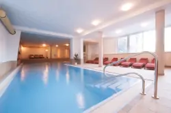 Vnútorný bazén, Erlebnishotel Fendels ****, Fendels, Rakúsko
