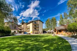 Gyógyfürdőzés a szlovák határ közelében, a Hotel Muszyna ***-ban, reggelivel/félpanzióval és szaunázással