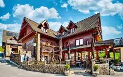 Belianske Tatry v rodinnom Penzióne Ždiaranka s neobmedzeným wellness s bazénom + polpenzia a biliard 
