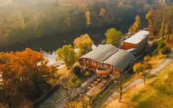 Historická Kadaň blízko hradu i kláštera: Hotel Split **** přímo na břehu řeky Ohře se snídaní a wellness
