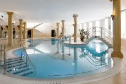 Karlove Vary vo vile 4* Spa Resort komplexu Bristol Royal s raňajkami alebo polpenziou a neobmedzeným wellness
