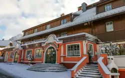 Alpy a Salzbursko v Hoteli Tauplitzerhof *** s raňajkami alebo polpenziou, herňou, saunami a zľavovou kartou 