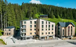 Krkonoše u výletních cílů: Pec pod Sněžkou v Hotelu Zelený potok **** se snídaní + láhev vína a slevová karta
