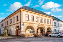 Orlické hory dla turystów i rowerzystów w Hotelu Orličan ***: pokoje, śniadanie/półpensja i welcome drink