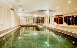 Maďarsko u pohoří Mátra: Hotel Narád Park **** s polopenzí a neomezeným wellness (bazény, sauny) + fitness