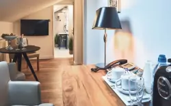 A szobák kényelmesen berendezettek